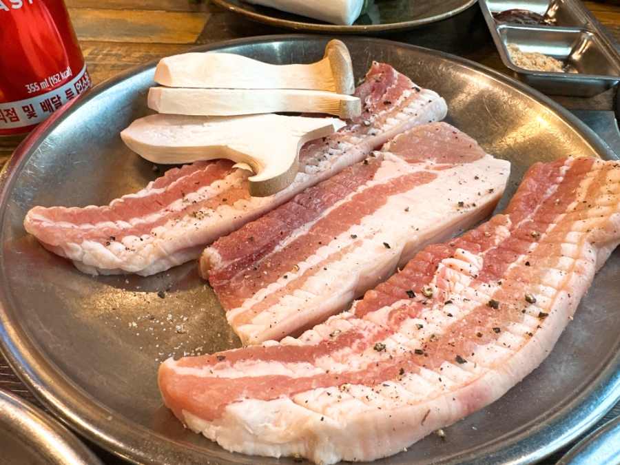 봉봉숯불생고기 사진 1