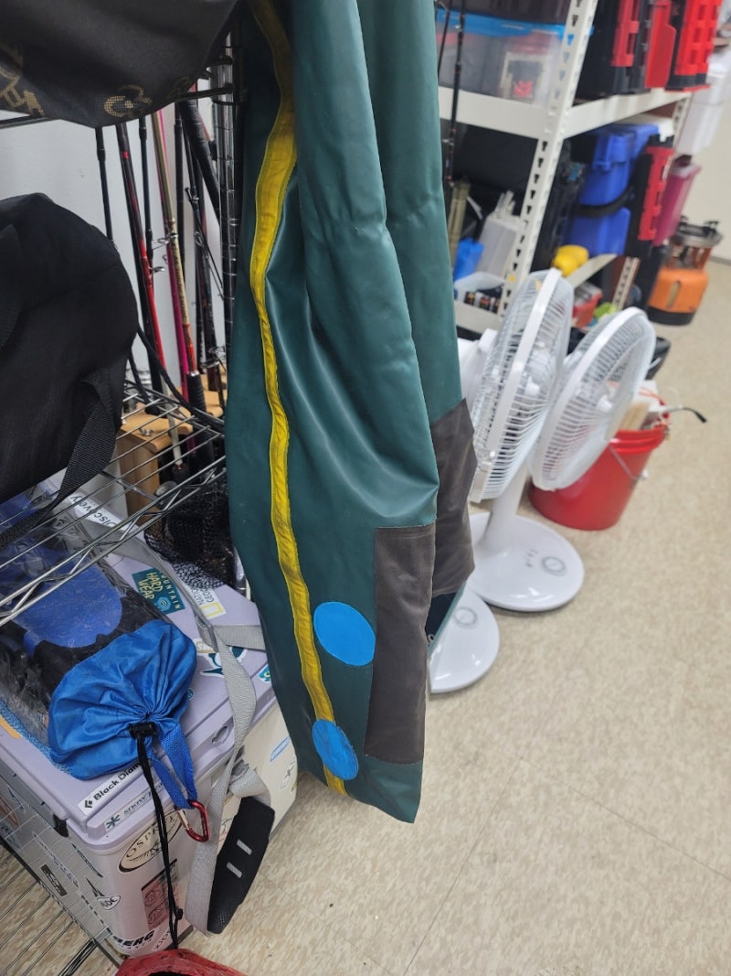 [가슴장화 수리] 단돈 몇 천 원으로 해결하는 가슴장화 구멍 찾는 법 & 펑크 때우기 완벽 가이....