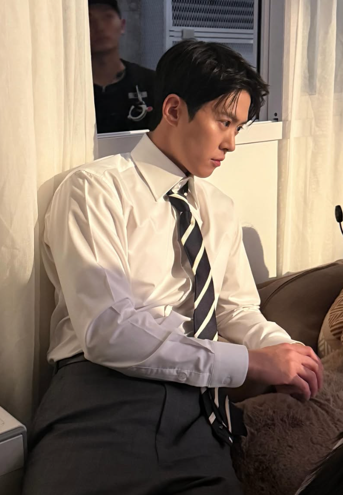 공명 프로필 나이 키 본명 동생 도영 군대 근황까지
