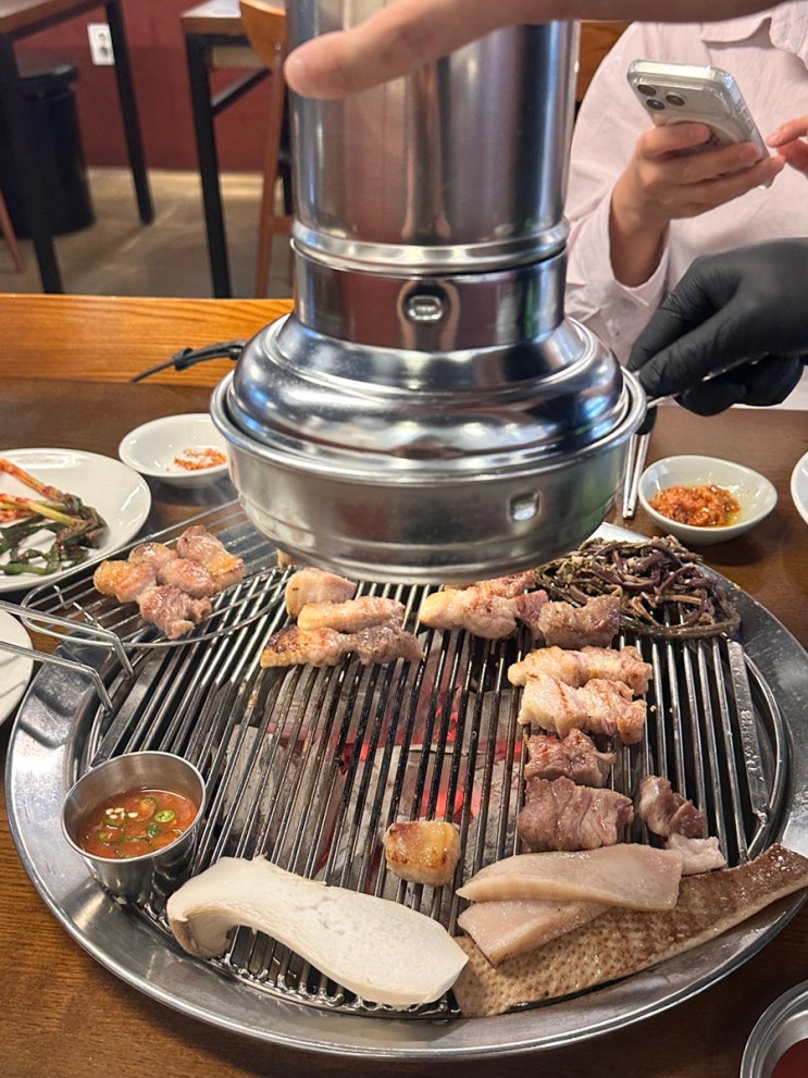  부산 수영구 고기집 추천  진송숯불 수영점 | 제주흑돼지 오겹살 솔직 후기