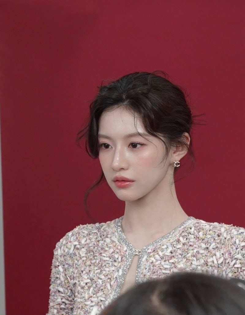 배우 고윤정 프로필 사진 소개 출생 나이 키 소속사 데뷔
