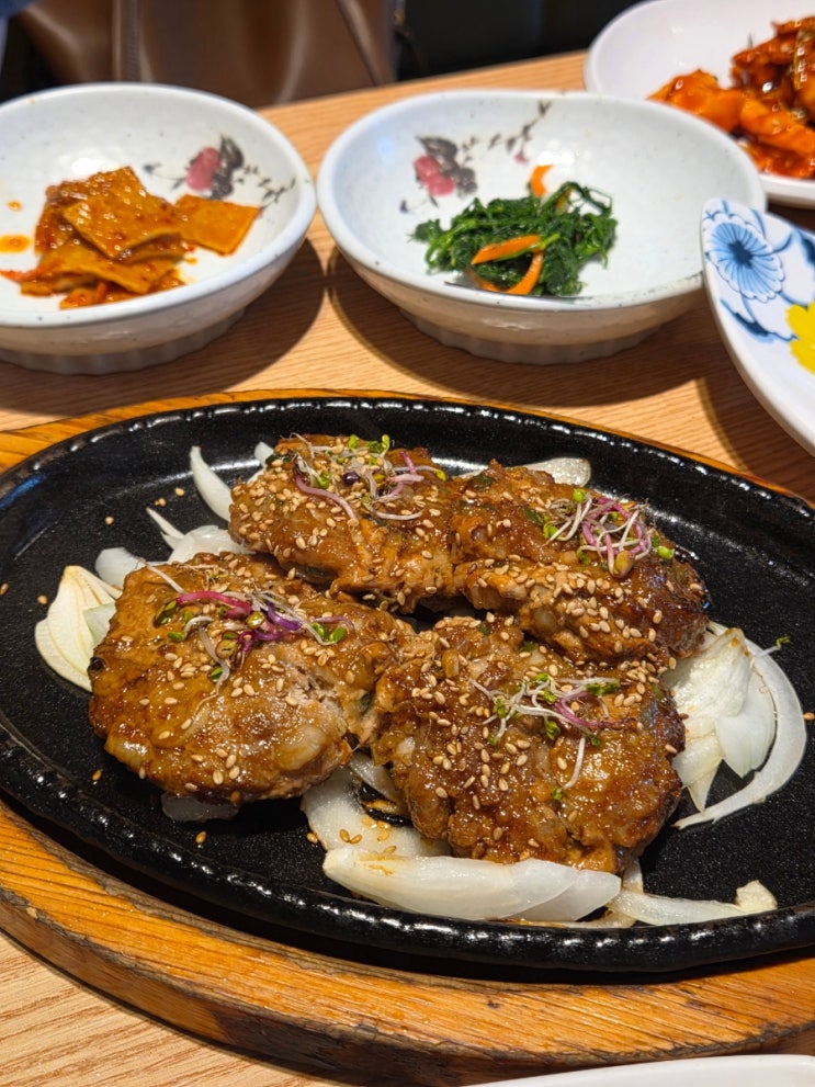 담양 메타프로방스 맛집 명가정, 육즙 터지는 떡갈비대통밥 정식 솔직후기