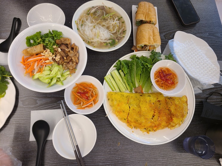  [청량리/경동시장] 하루에 두번 먹은 반세오/분짜 맛집, 제기동베트남쌀국수 강력 추천 <반미신자오>