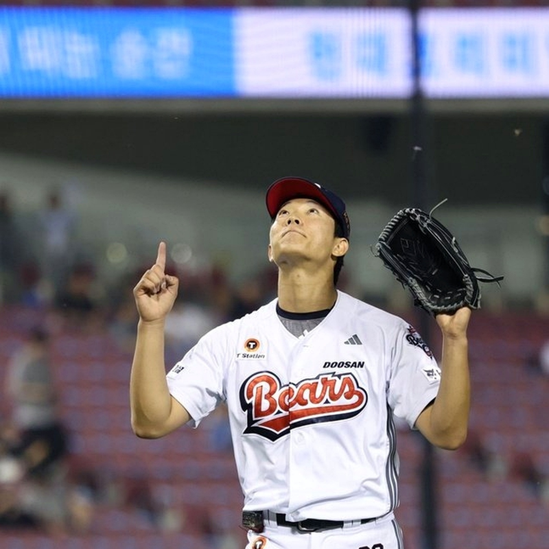 두산 최민석, 스무살이 KBO 평균자책점 1위 찍은 진짜 이유