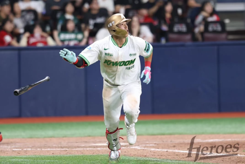 역전에 재역전을 거듭한 고척돔의 기적, 키움 김웅빈의 눈물겨운 부활 스토리