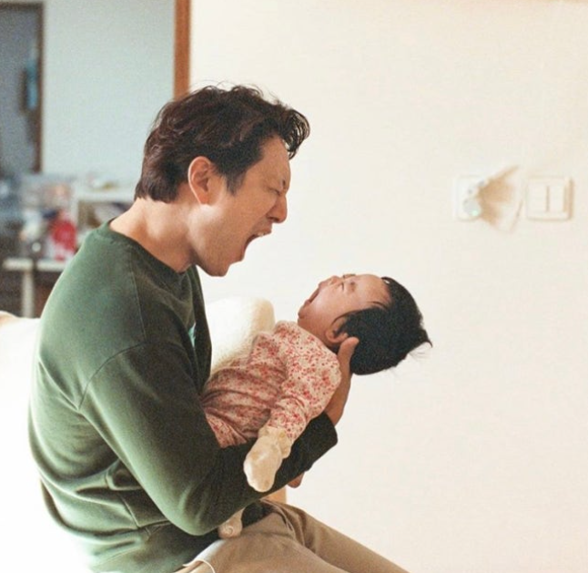 아나운서와 이혼 후"절대 재혼 안한다며 여기저기 결혼 말리다..12살 연하와 "결혼 발표한 연....