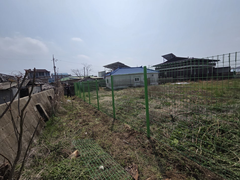 충남 논산휀스 단독주택 마당 경계 야생동물 방지 메쉬휀스 설치