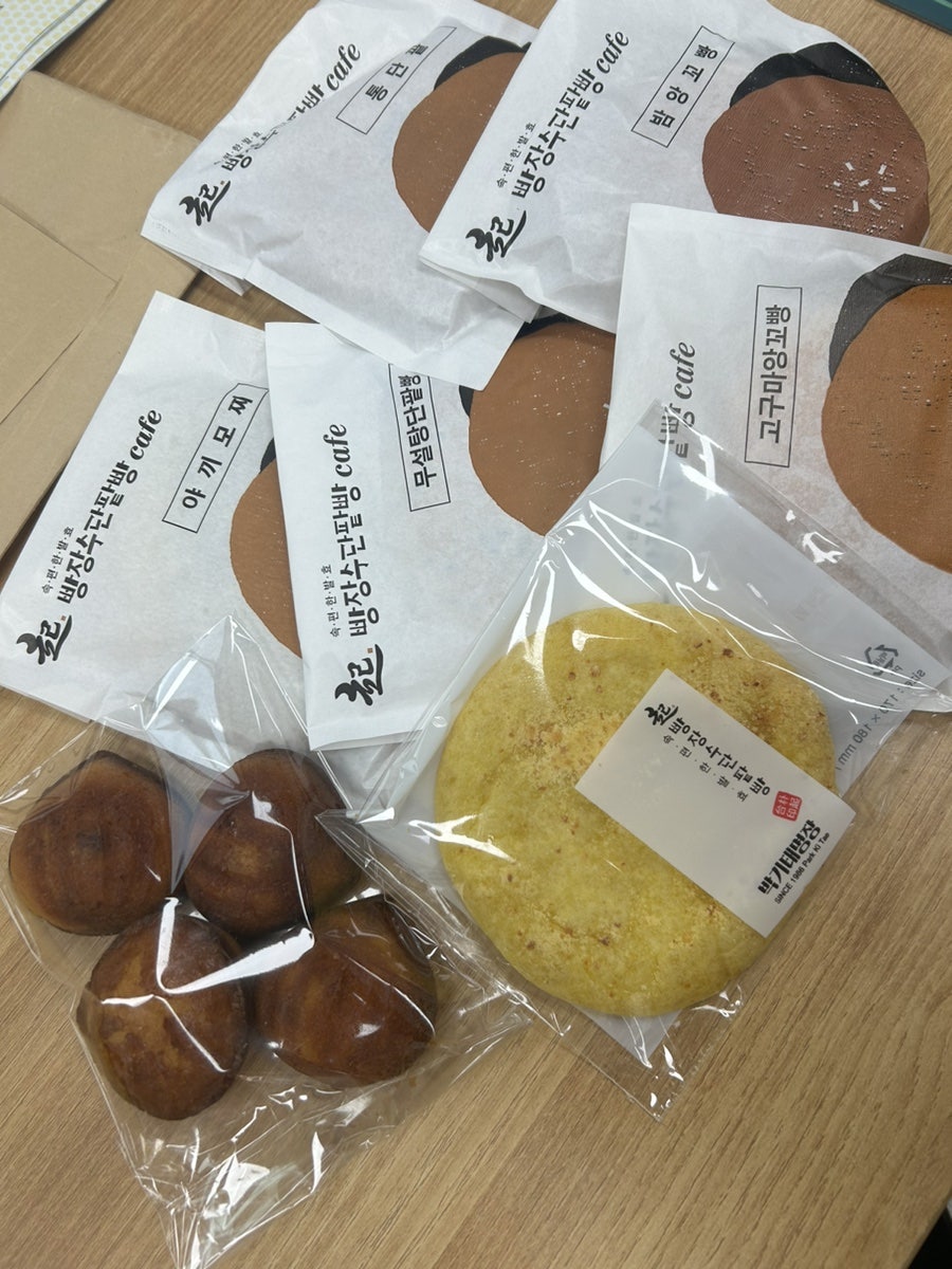 빵장수단팥빵 만촌점 사진 3