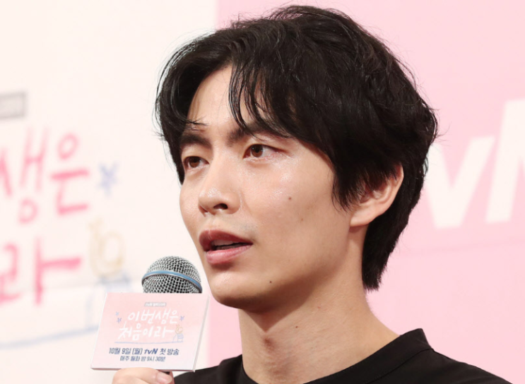  “탈세는 아니라고 했지만…” 이민기 결국 공식 사과, 세무조사·추징금 인정에 쏠린 시선