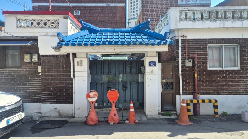 인천 남동구 장수동 오래된 단독주택 외벽 균열 보일러 철거 및 재설치 예정 현장