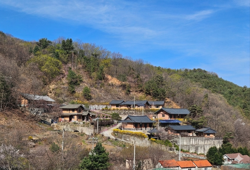 양평 전통구들 황토집