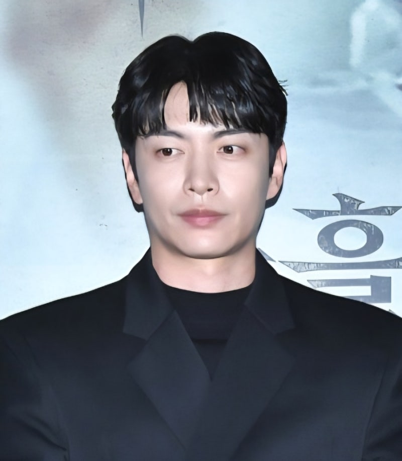 "고의적 탈세 아니라는 이민기" 프로필 나이 고향 학력 결혼. 영화 드라마