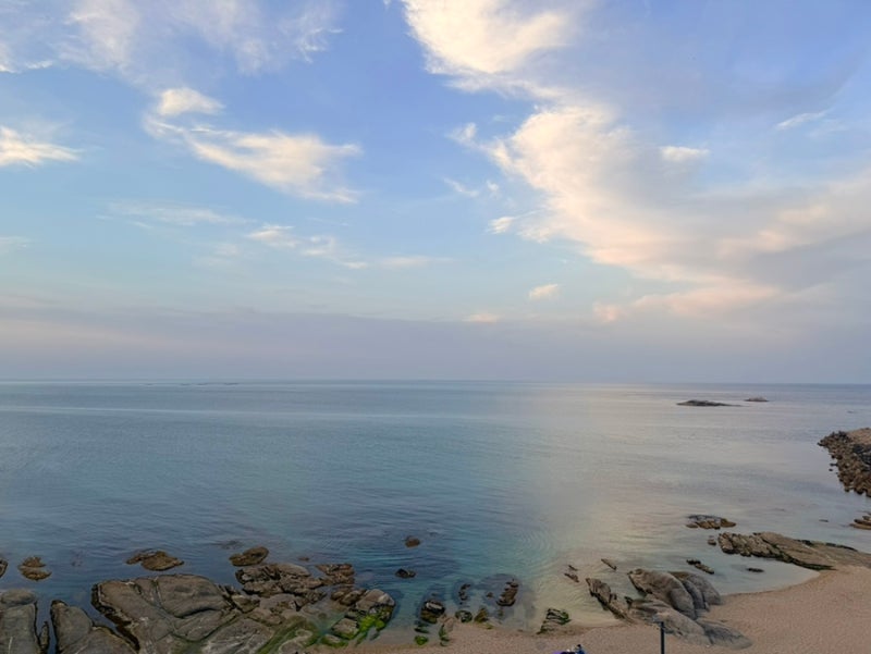 Recommended Affordable Ocean View Accommodation in Sokcho, Gangwon-do: Cruise Ocean View Pension Right in Front of Jangsa Port, Review with Kids