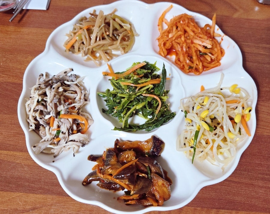 할매보리밥 사진 4