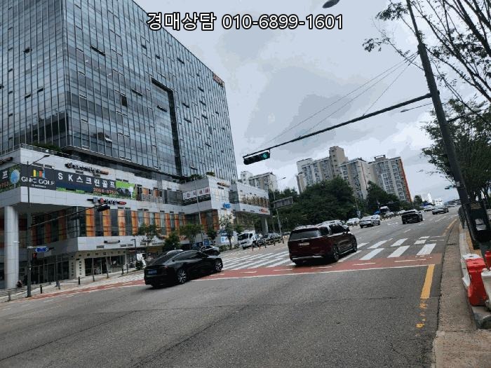  구로 아파트형공장 경매, 서울특별시 구로구 항동 246-1 구로에스케이브이원센터 제9층 제에이912호 수익형 업무공간 매수 기회를 살펴볼 물건 2025타경10520
