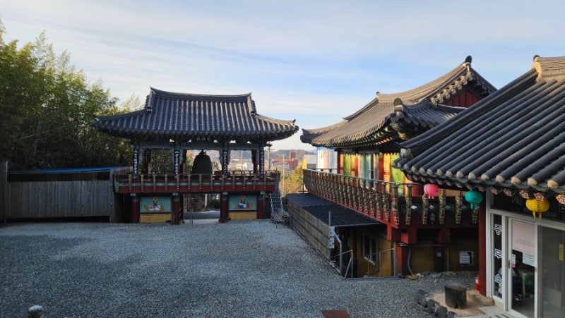 경남 부처님오신날 가볼만한절 거제 1호 전통사찰 세진암, 통영미래사 가족여행