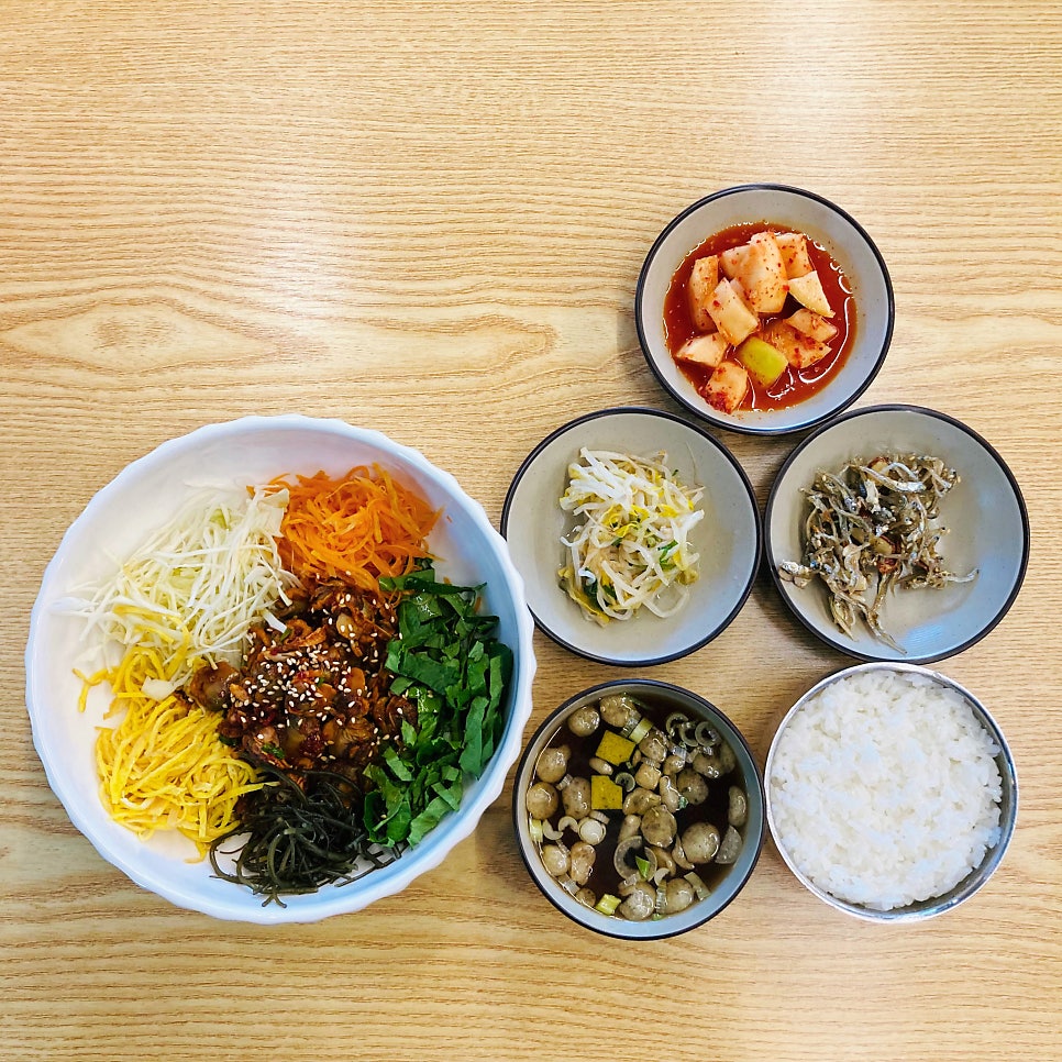굴순두부전문점 사진 1