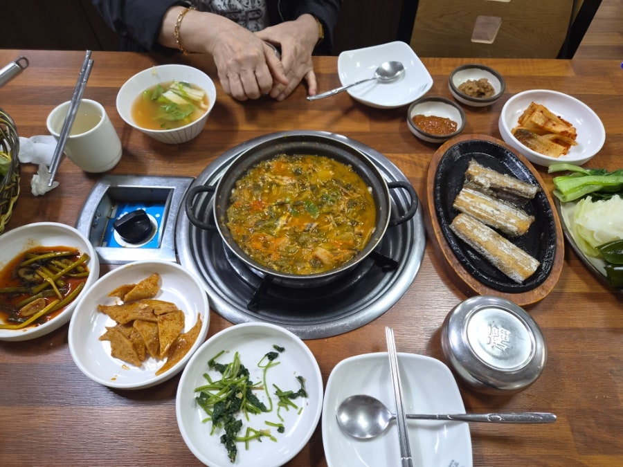 통영멸치쌈밥 사진 1