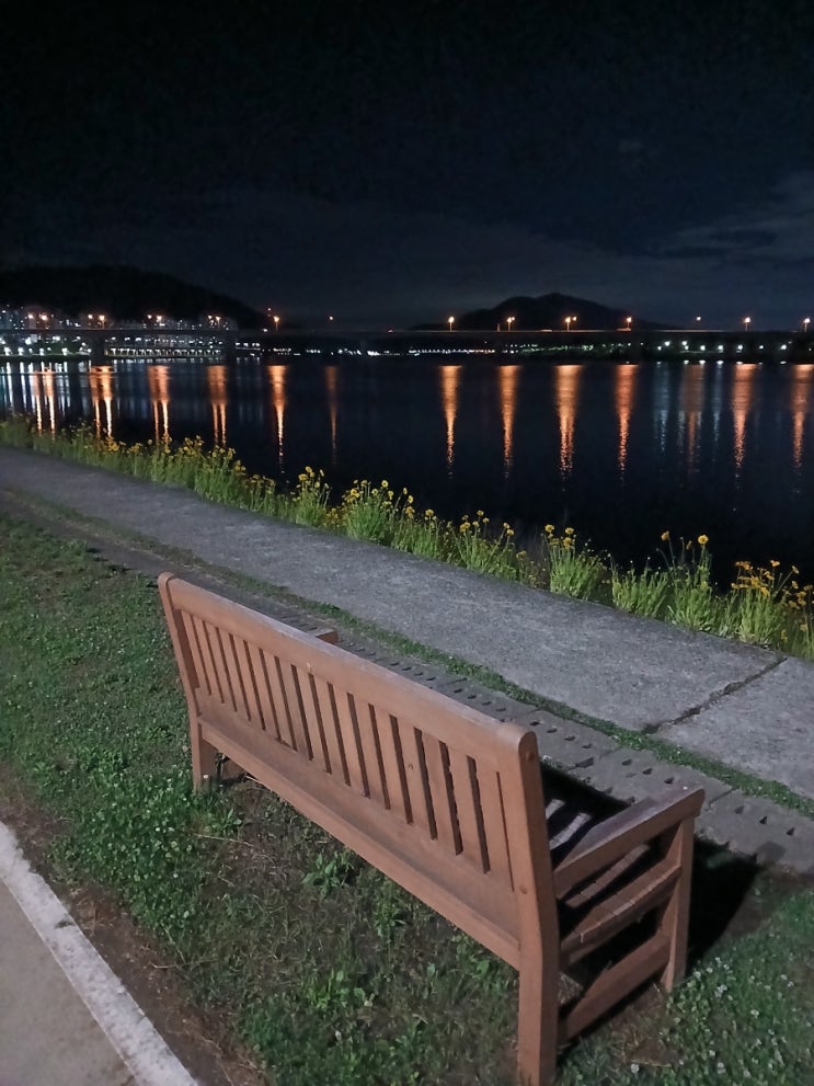  남양주 삼패 한강공원 야경 (Namyangju Sampae Hangang Park Night View)