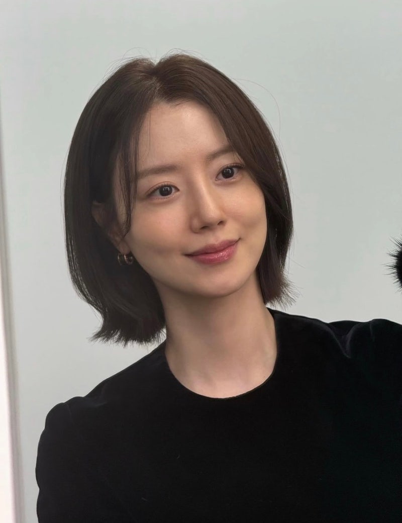 “헤어진 적 없다” 문채원, 이준기 결별설에 황당 반응 보인 이유