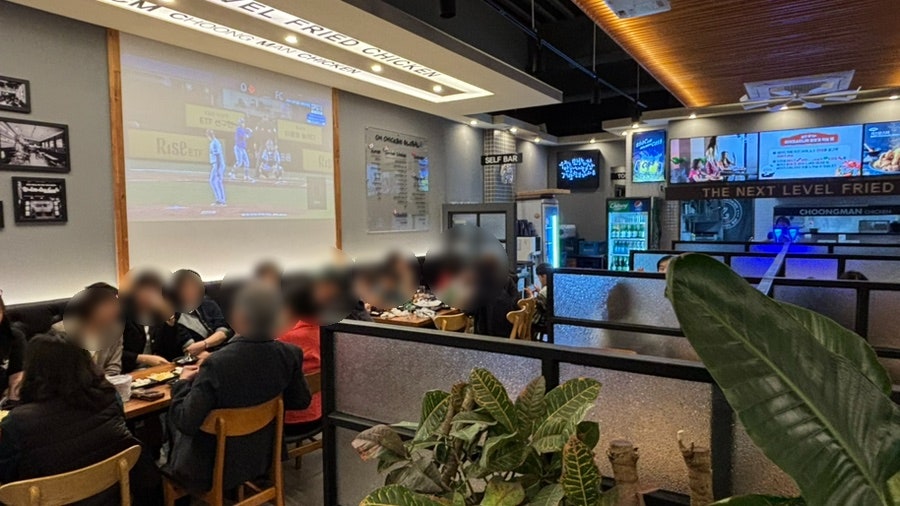 충만치킨 야탑점 사진 4