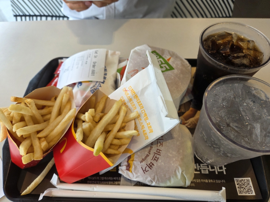 맥도날드 수원화성DT점 사진 2