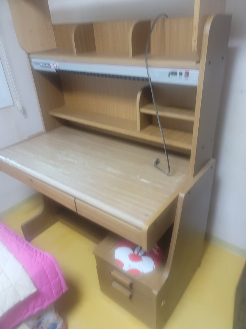 동작구 폐가구 수거 대형폐기물 스티커없이 편하게 버리는방법