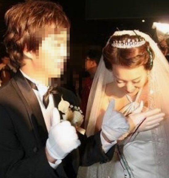 "고 3때 <b>가출</b>한 아내 데리고.." 7년 동거 끝에 결혼한 연예인