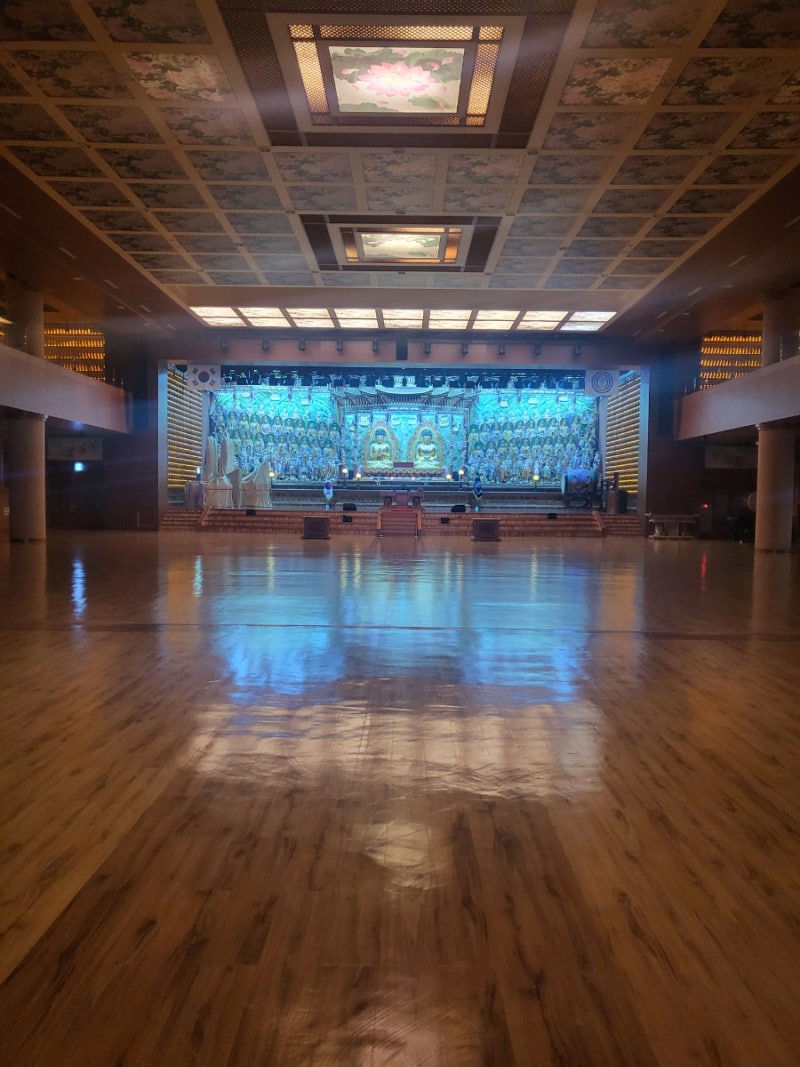 아내가 바람피는꿈 아내가 다른남자와 있는꿈 부인이외도후 떠나는꿈