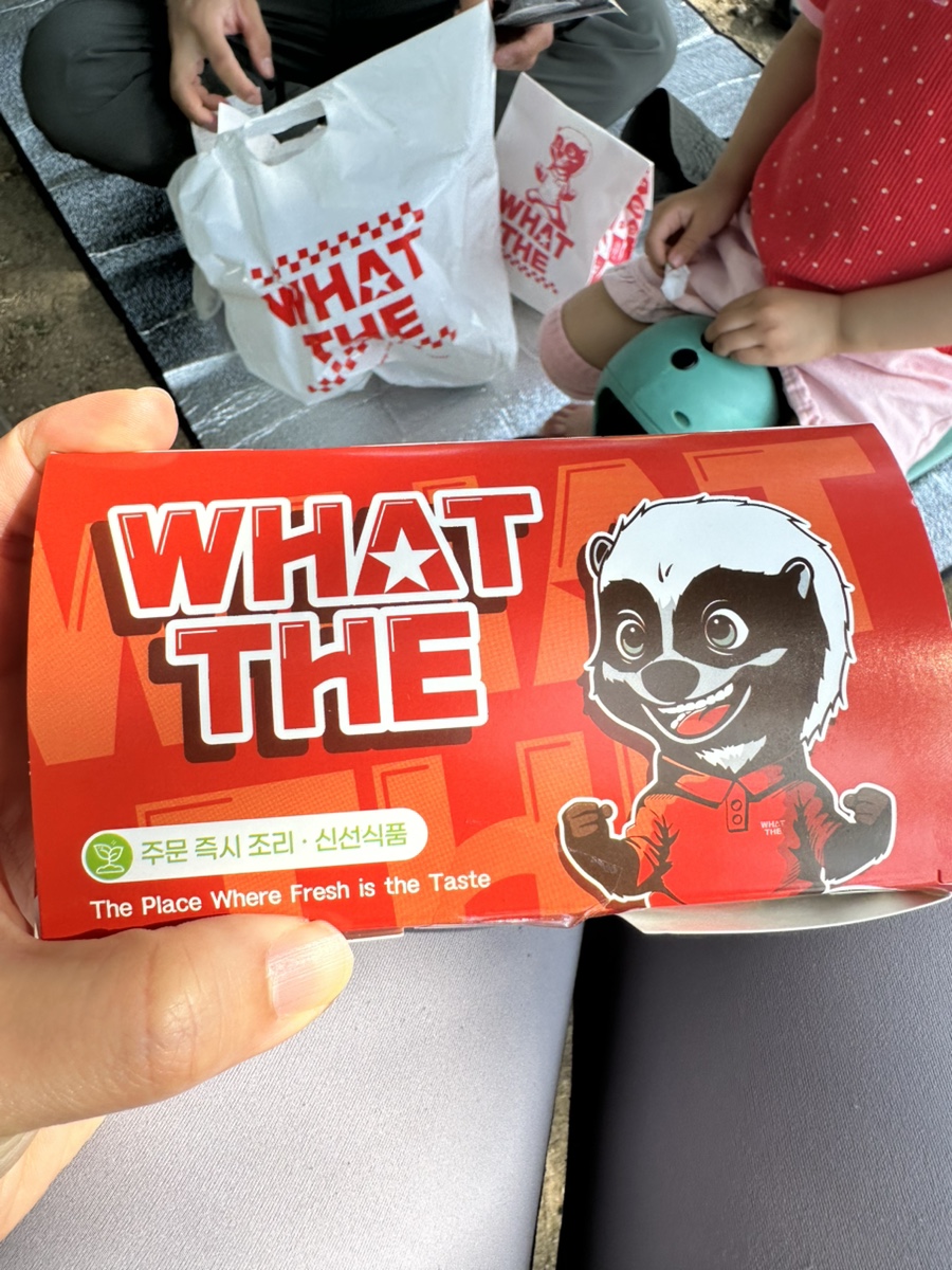 왓더버거 포천점 사진 3