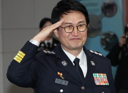 <b>김승룡 소방청장</b> 감찰받는 이유? 평소 존경받는 관료 이미지라... 