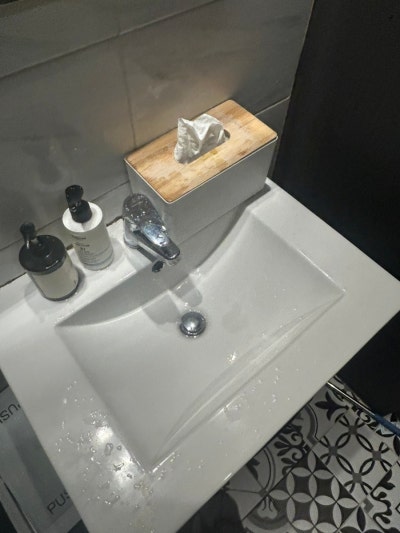 Mojeupeulleiseu Restroom — photo 1