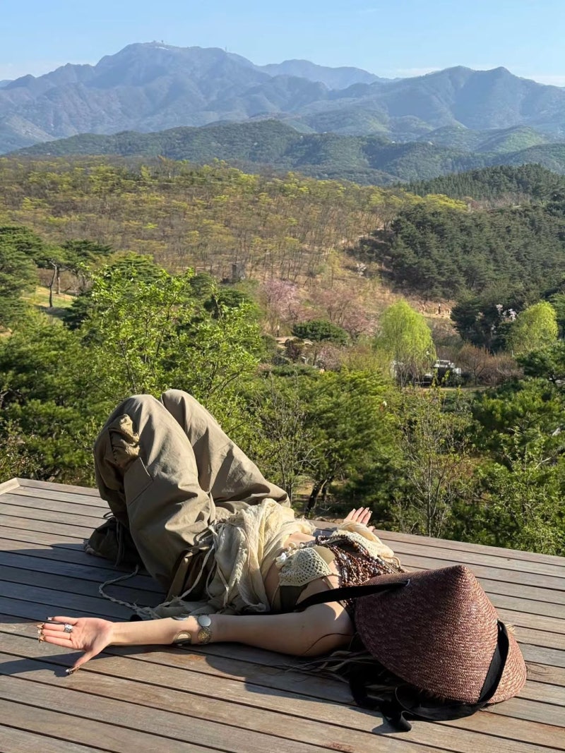 LE SSERAFIM Huh Yunjin's Instagram Posts from 2026.05.23 Onwards