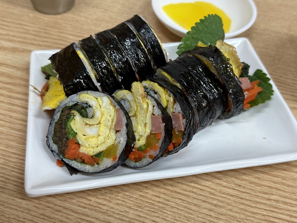 꼬마김밥돈까스 사진 4