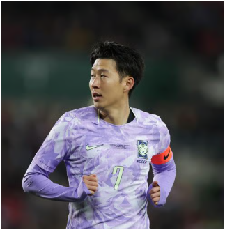 <b>손흥민</b> “이제는 가정 생각할 <b>나이</b>”…결혼관 변화에 팬들 관심