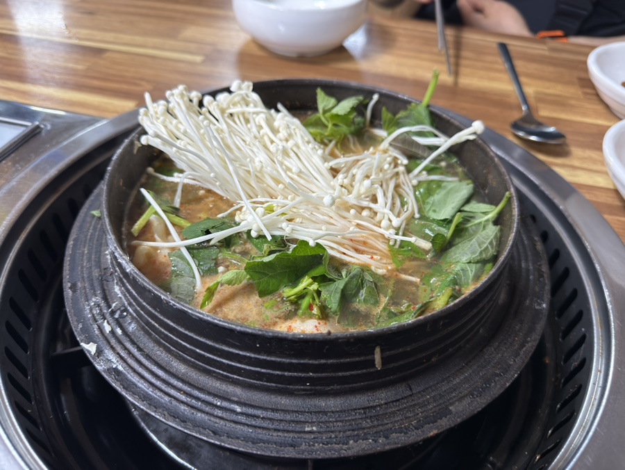 사랑방메기탕 사진 1