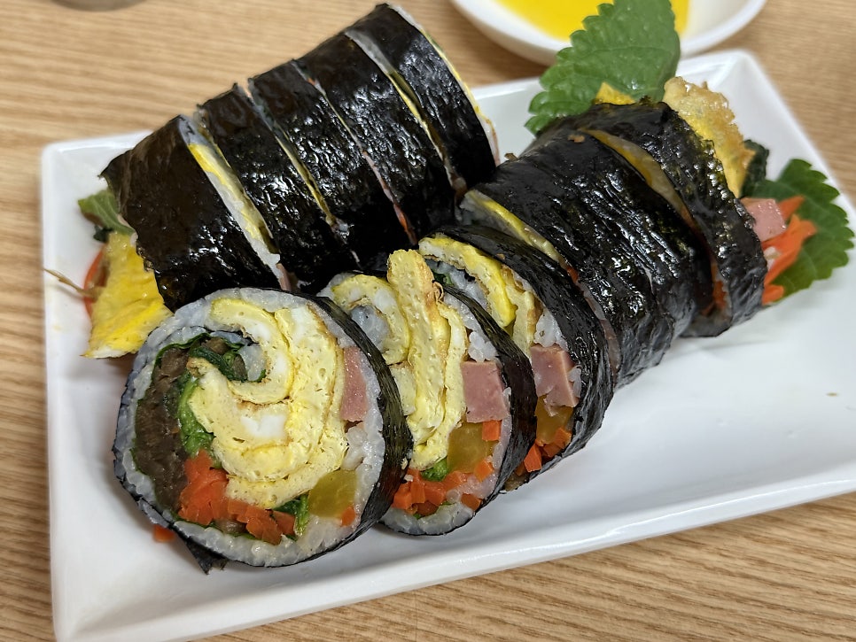 꼬마김밥돈까스 사진 3