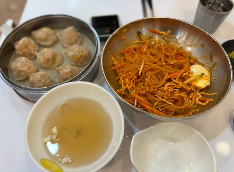 인천 신포시장 신포우리만두 방문후기 | 매운쫄면·김치만두 조합 의외로 괜찮다