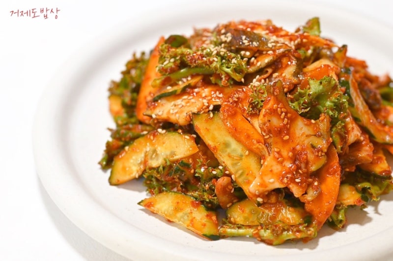 실수로 '이것' 넣었는데 너무 맛있는 5월 제철 해산물 참소라무침