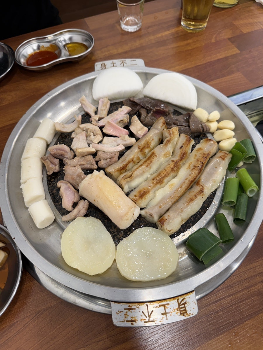 누렁소곱창 처마끝하늘풍경 사진 5