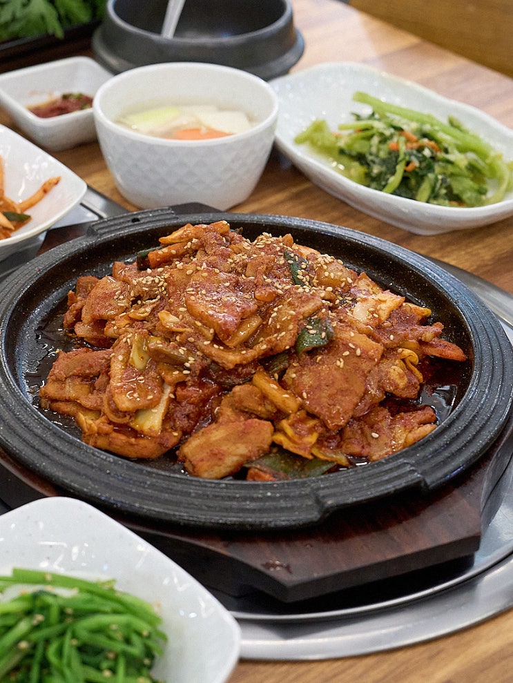  전주 효자동 맛집 '정통쌈밥' 제육쌈밥 후기