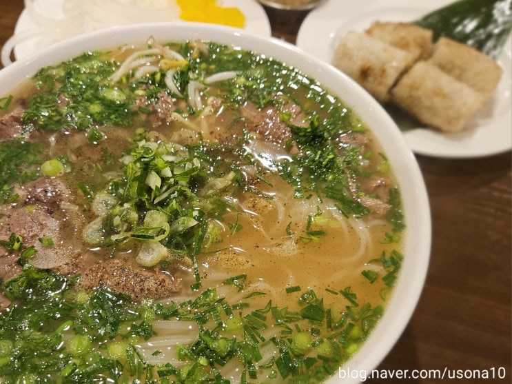  [수원 팔달구] 포레스트오늘숲 인계점 _ 정말 맛있는데 정말정말 양이 푸짐한 쌀국수 맛집 | 특색있는 짜조까지 함께 수원시청역 점심으로 추천!
