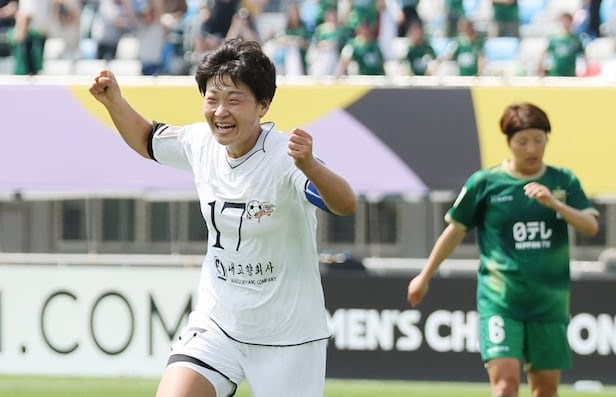  내고향축구단 감독이 우승 기자회견을 중단하고 나가버린 이유