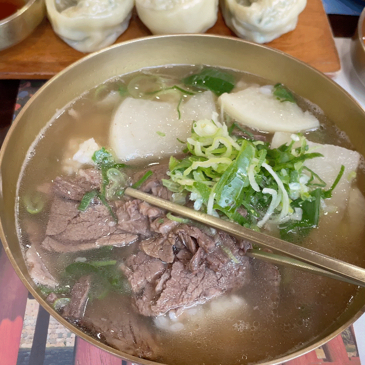  여수이순신광장맛집 진남옥 | 이런 한우뭇국 대전에도 있었으면 좋겠다.