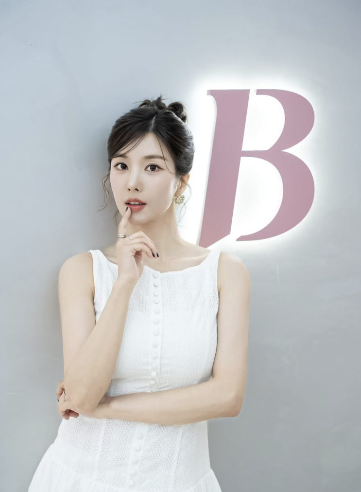  [셀럽패션] 권은비 인스타 패션~ 워터밤 여신 원피스 어디꺼?