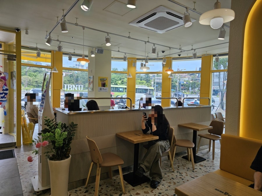 메가MGC커피 전북대구정문점 사진 7