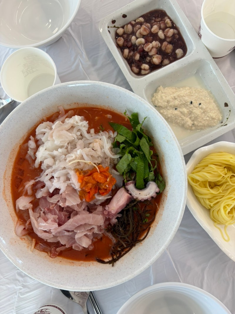 봉포머구리집 고성점 ㅣ 본점만큼 맛있는 천진해수욕장 물회 맛집