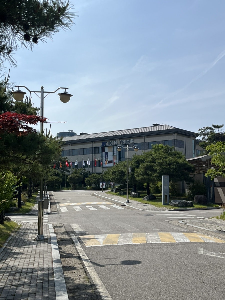 Sekeondiporeseuteu Hwaseonggeonryungjeom photo 2