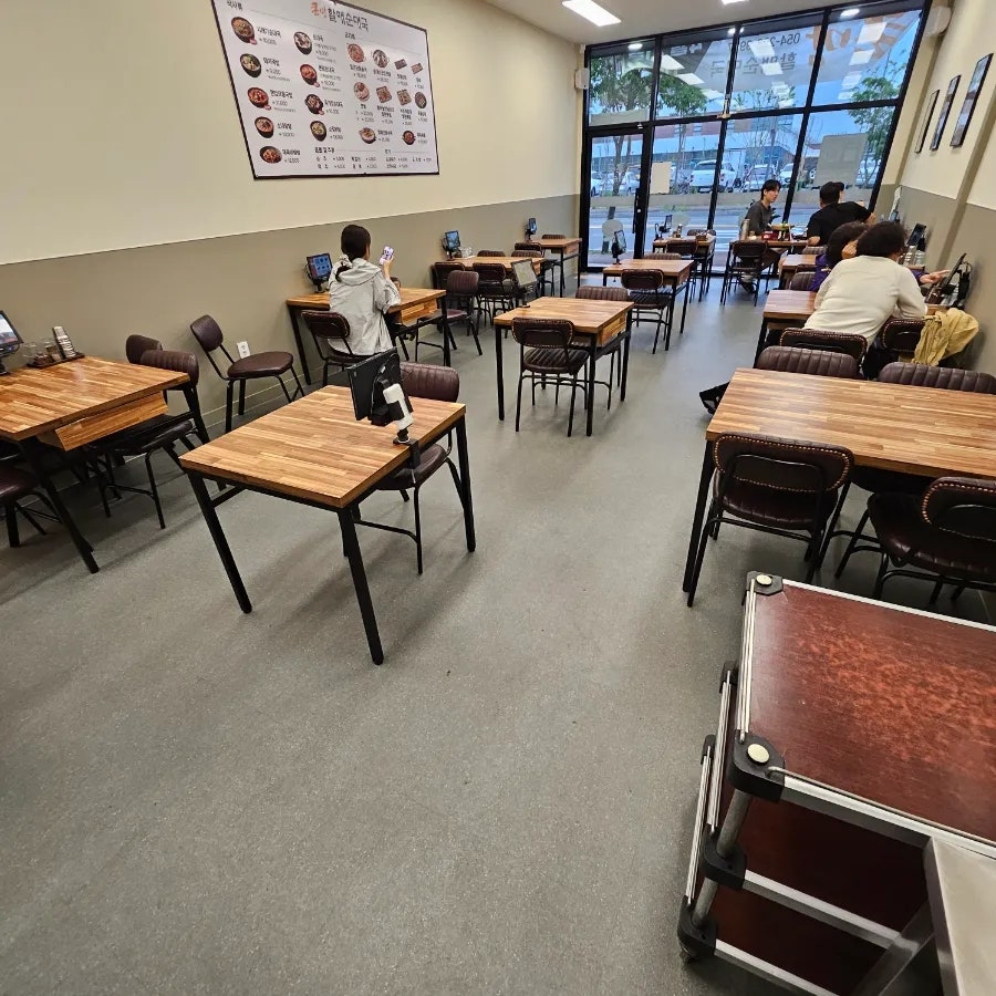 큰맘할매순대국 포항오천점 사진 4