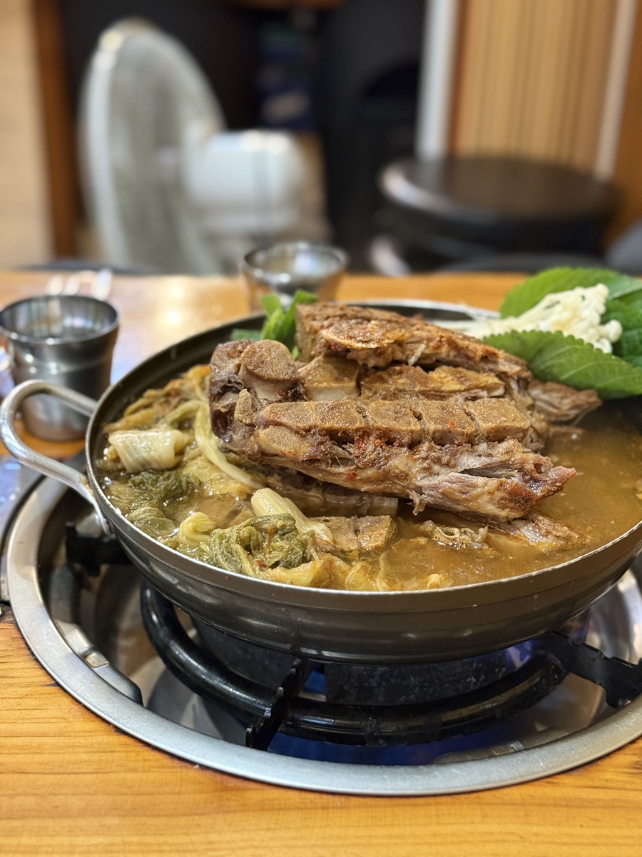 장수감자탕 사진 1
